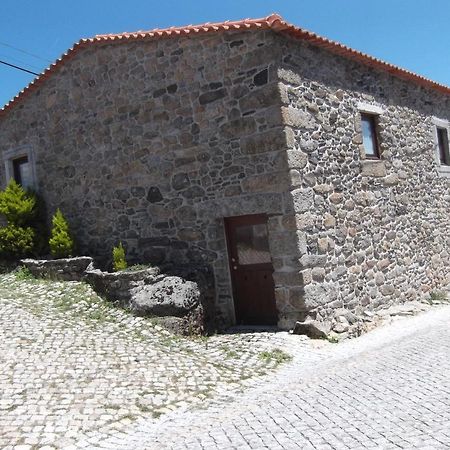 Rebordainhos Casa Do Pelourinhoヴィラ エクステリア 写真