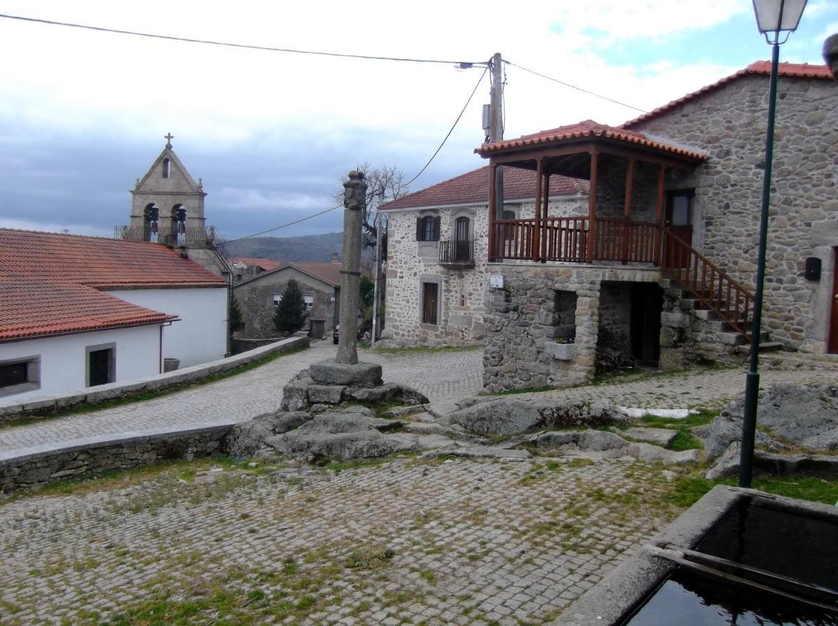 Rebordainhos Casa Do Pelourinhoヴィラ エクステリア 写真