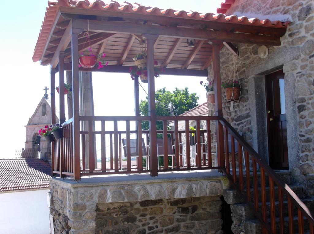 Rebordainhos Casa Do Pelourinhoヴィラ エクステリア 写真